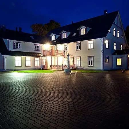 Отель Hotell Raepina