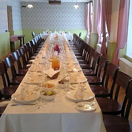 Отель Hotell Raepina 3*