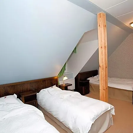 Hotell Raepina Отель